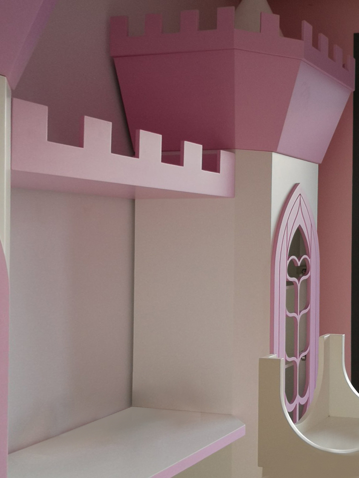 Queen - Interior design detail 1 by Ilia Dabiza - Kid Room