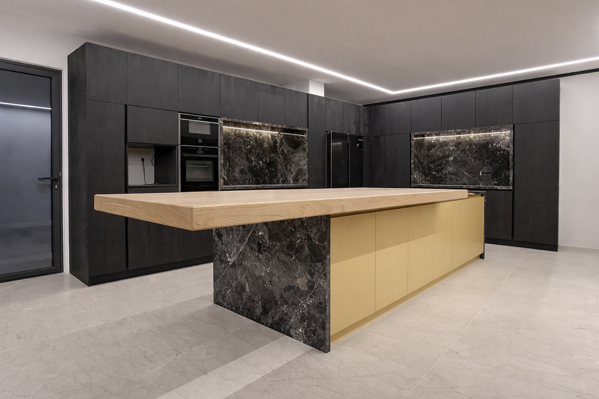 Black & Oak - Interior design project by Ilia Dabiza - Kitchen