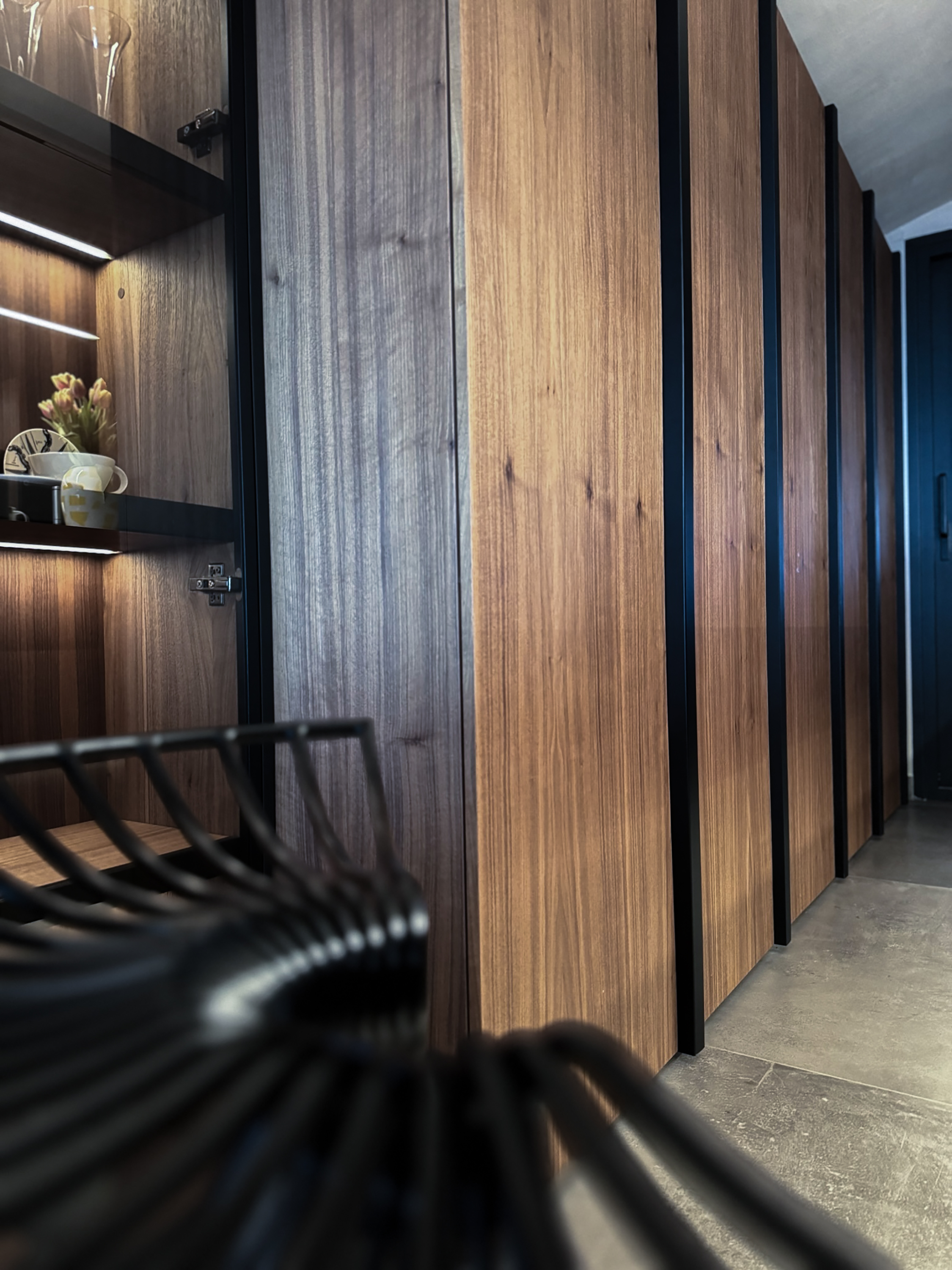Τόνος καρυδιάς - Interior design detail 2 by Ilia Dabiza - Kitchen